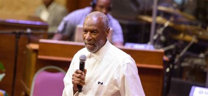 The Rev. Floyd Flake has keys to success in life and ministry Houston