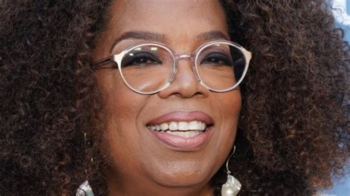 The Untold Truth About Oprah In A Bikini: Uncover The Cultural Impact