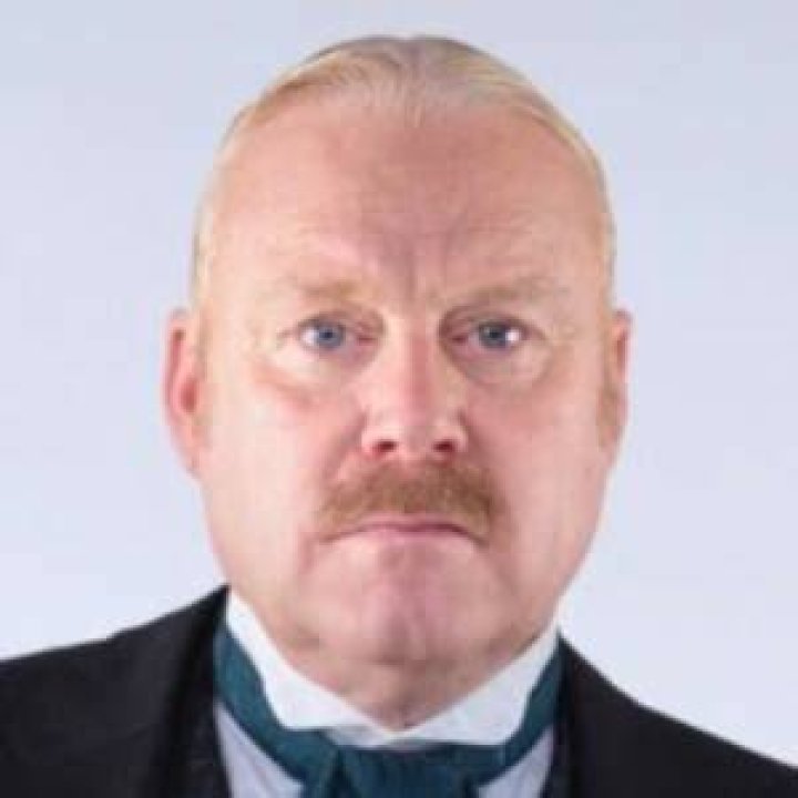Thomas Craig Net Worth ·