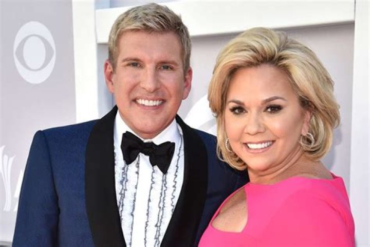 Todd, Julie Chrisley ist &bdquo;traurig&ldquo;, als die Mutter der Adoptivtochter