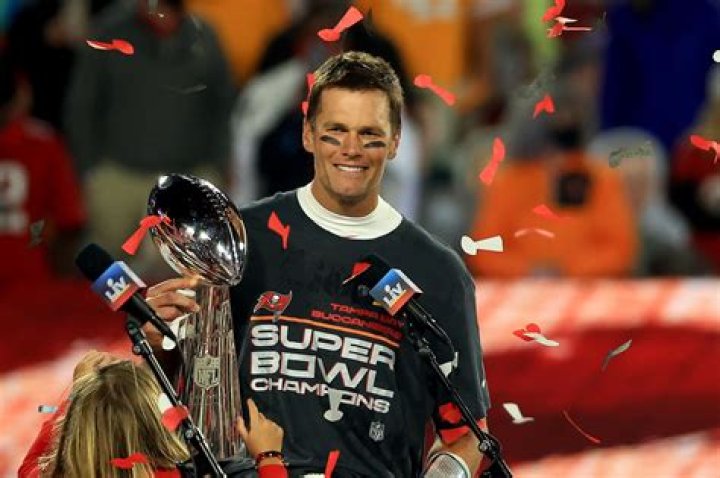 Tom Brady's niece is an unstoppable high school softball star in