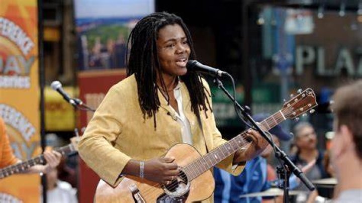 . Tracy Chapman Honour Yatie Nasir Give Me One Reason