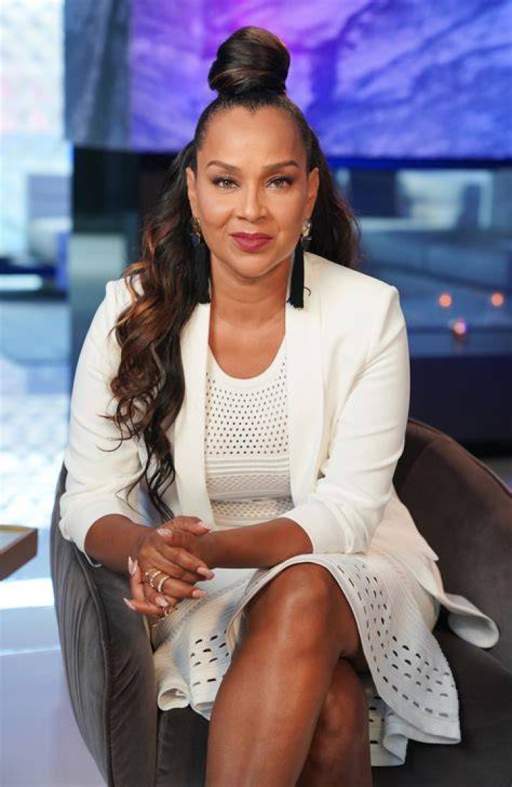 Uncover The Secrets Behind LisaRaye McCoy's Enduring Marriage
