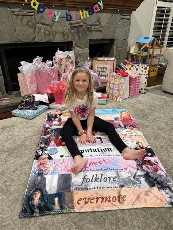 Unveiling The Enchanting World Of Taylor Swift Birthday Gifts