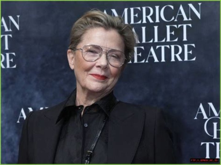 Unveiling The Enduring Bond: Annette Bening's Marital Journey