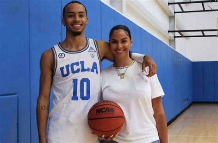 Unveiling The Extraordinary Story Of Amari Bailey's Mother: Discoveries And Insights