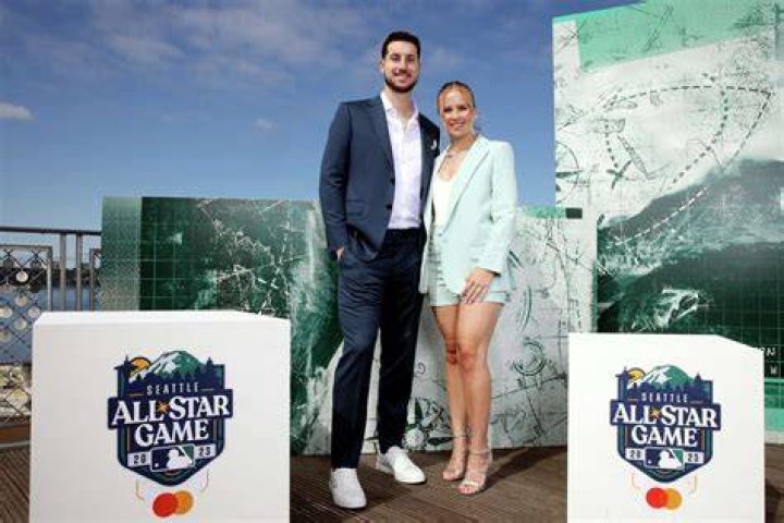 Unveiling The Secrets: Kyle Tucker's Wife Revealed
