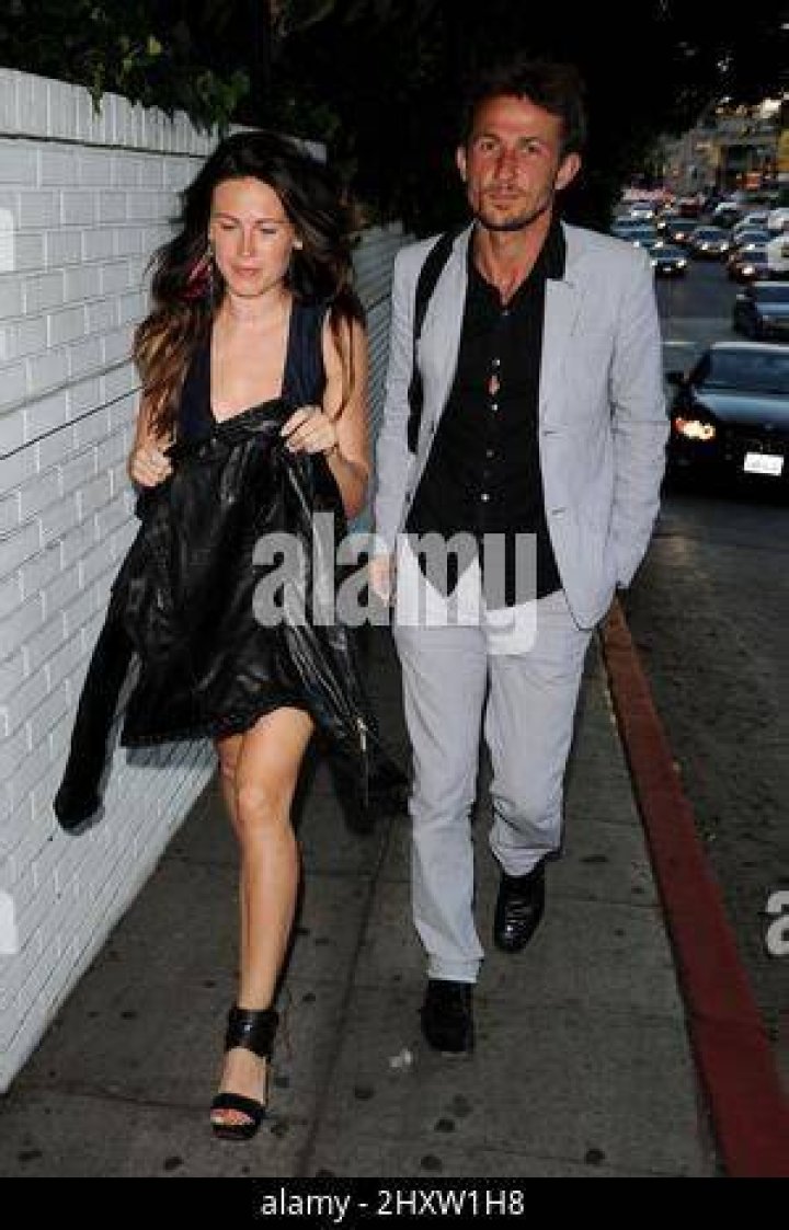 Vail Bloom and her boyfriend is seen out and about in Los Angeles