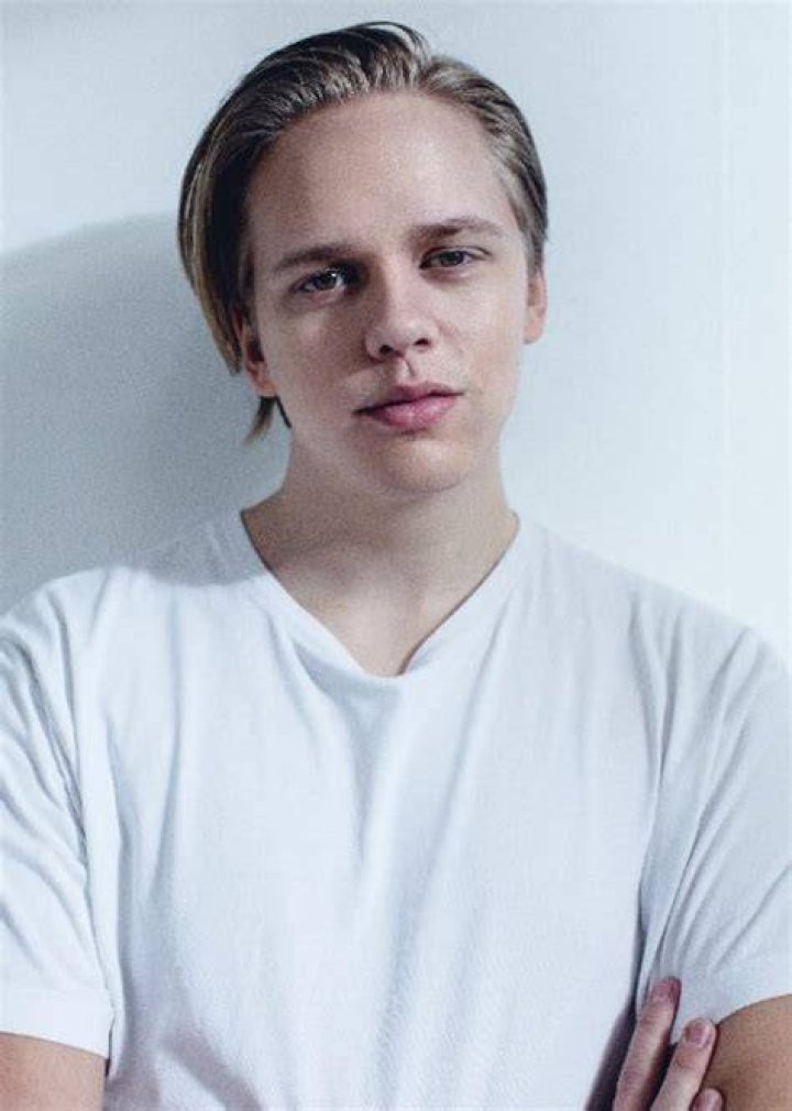 Valter Skarsgård IMDb