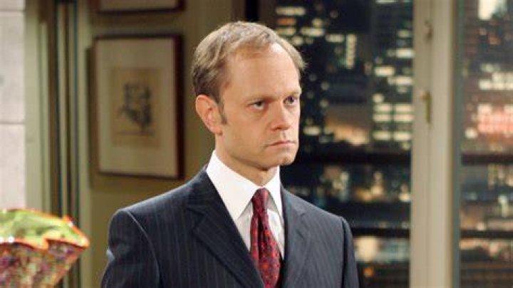 Where Is Niles From The Nanny Today? See Daniel Davis Now!