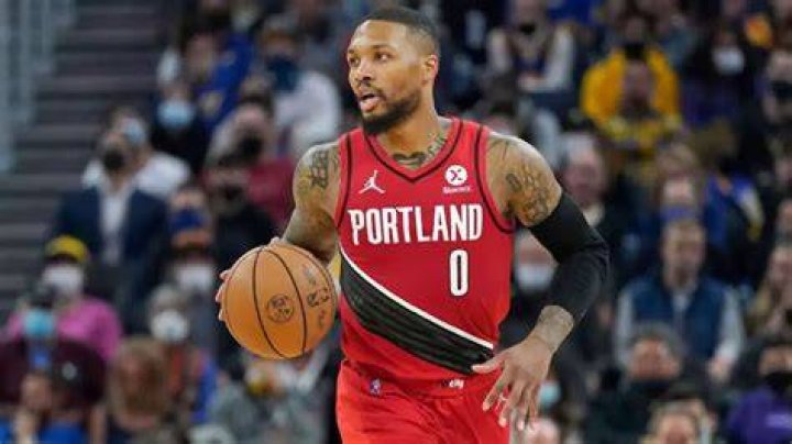 Who Are Damian Lillard Parents? Gina Johnson And Houston Lillard