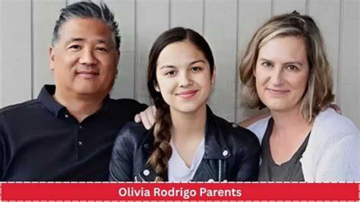 Who are Olivia Rodrigo&rsquo;s parents? Ronald and Sophia&rsquo;s story Legi