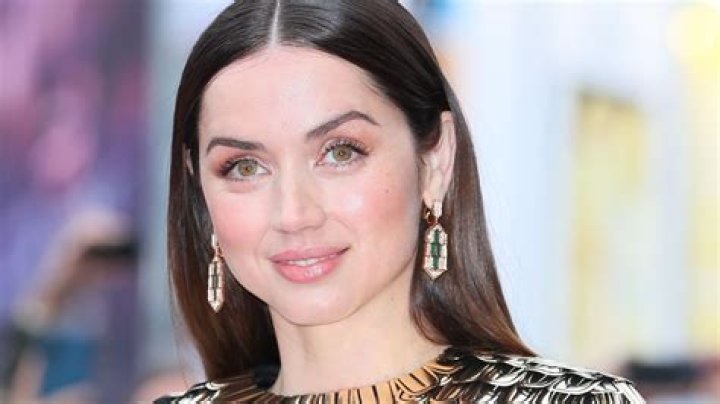 Who is Ana de Armas Boyfriend in 2023? Is She Dating Anyone? Creeto