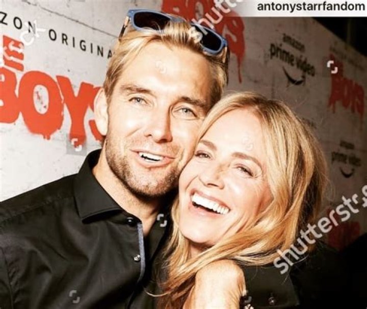 Who is Antony Starr? Family, Partner, Biography