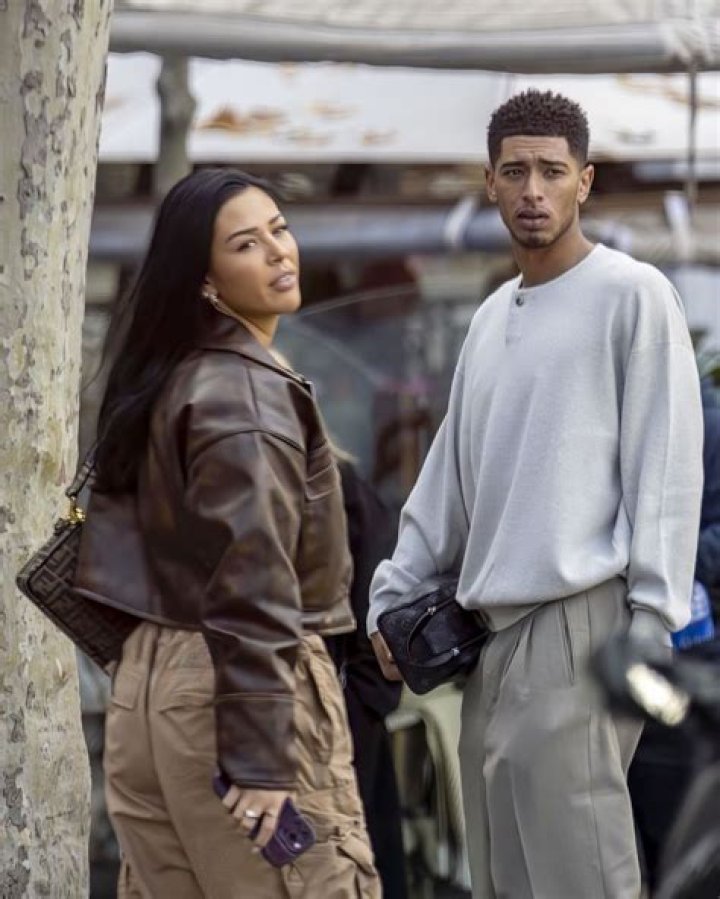 Who is Ashlyn Castro Dating Now