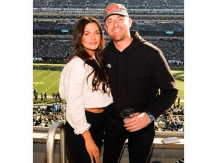 Who is Bob Menery Girlfriend in 2021? Here's Everything You Need to