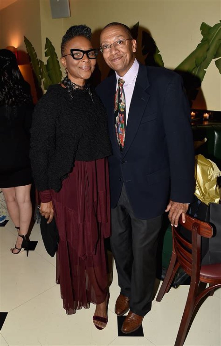 Who Is Dr. Roy Jonathan Cobb? Everything To Know About Suzzanne Douglas Husband