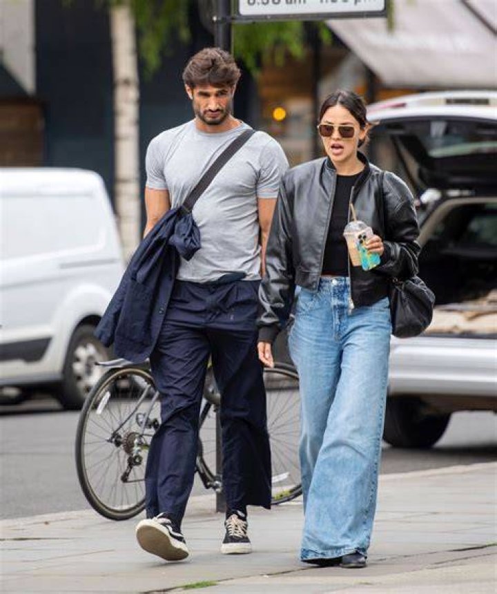 Who Is Eiza Gonzalez Boyfriend? Who Is Eiza Gonzalez Dating? Details Of