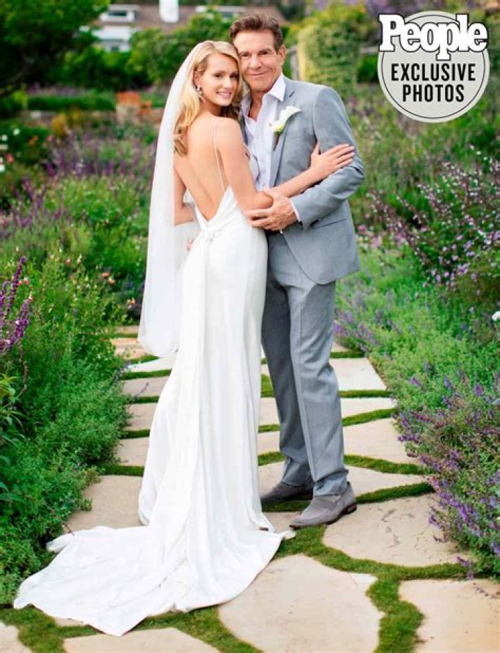 Who Is Elaine Hendrix Partner Is The Actress Married? Kids Family