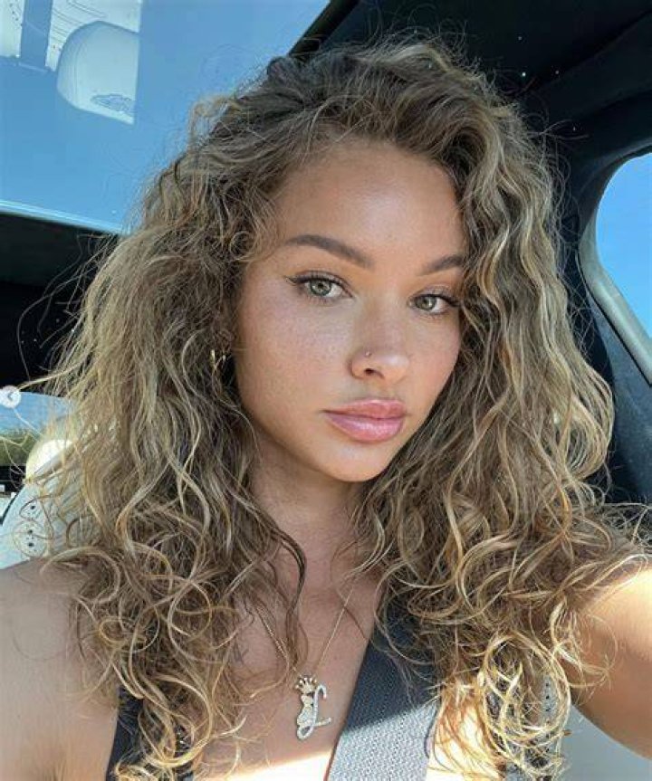 Who is Lauren Wood? Ethnicity, age, and Instagram explored