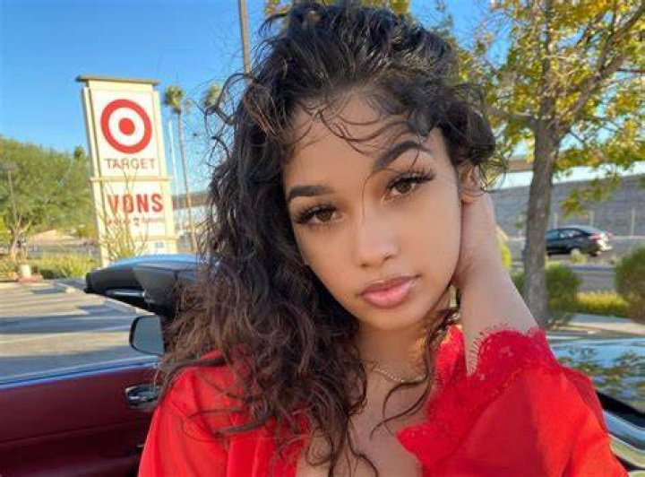 Who is Lexi2Legit? Age, Measurements, Boyfriend, Net Worth, Wiki