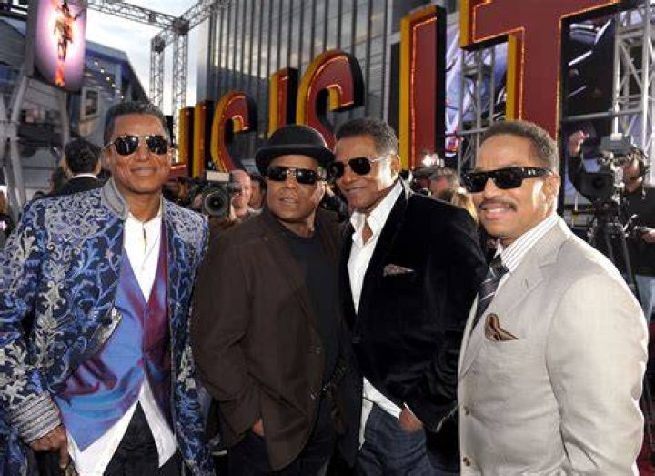 Who Is Marlon Jackson? Wiki, Age, Height, Wife, Net Worth, Ethnicity