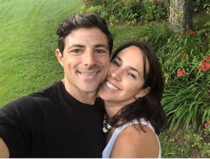 Who is Matt Gutman Wife? Bio, Net Worth 2024