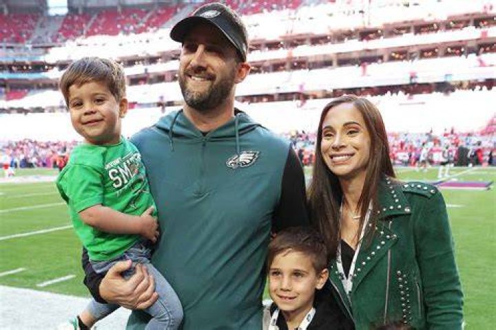 Who is Nick Sirianni's wife? Eagles coach's daughter Taylor adorably mimics dad after NFC title win ·