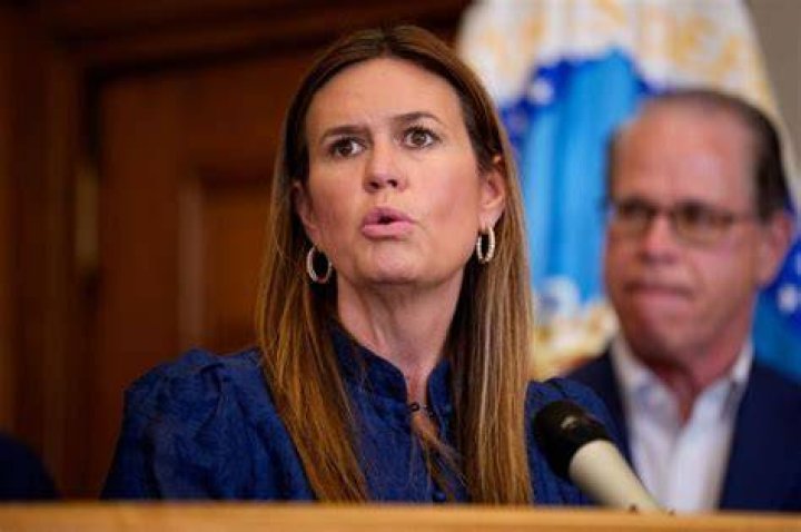 Who is Sarah Huckabee's brother? ABTC