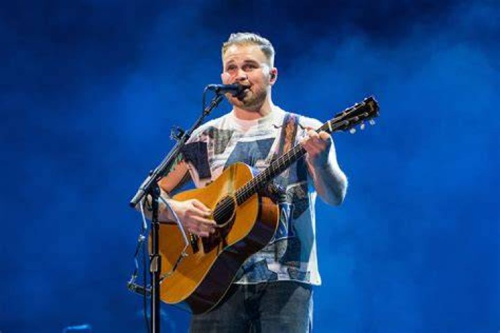 Who is Zach Bryan's wife after splitting from Rose Madden? Tuko.co.ke