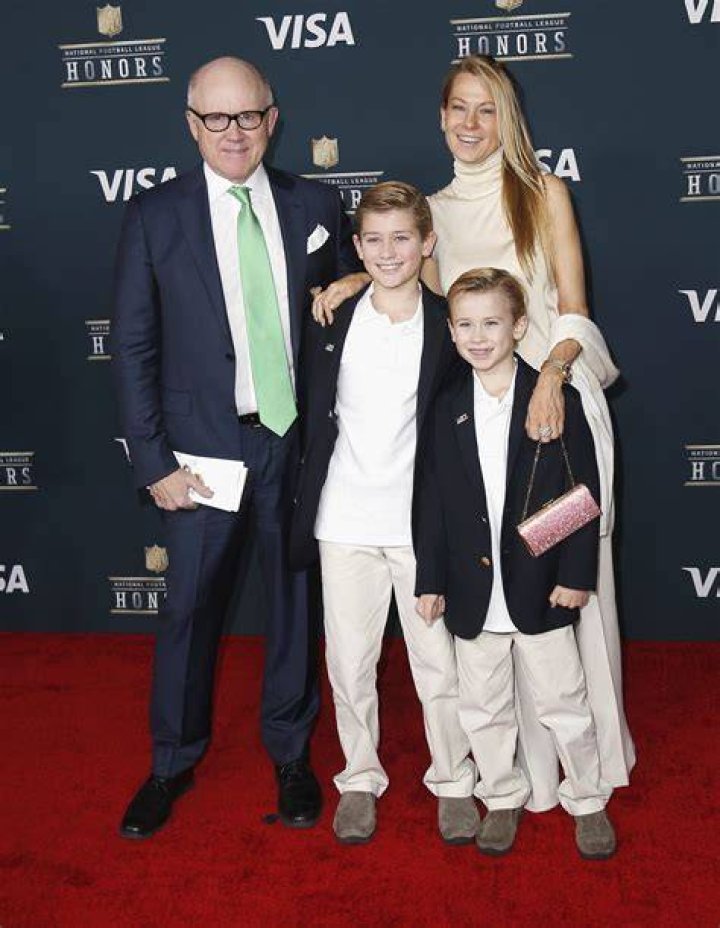Woody Johnson Net Worth 2020, Bio, Wiki, Height, Awards and Instagram