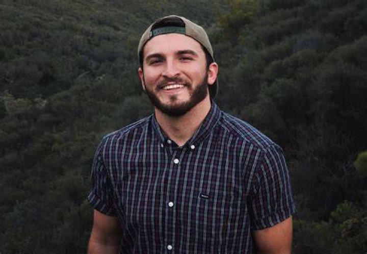Zane Hijazi (Youtuber) Wikipedia, Bio, Age, Height, Weight, Girlfriend, Net Worth, Facts ·
