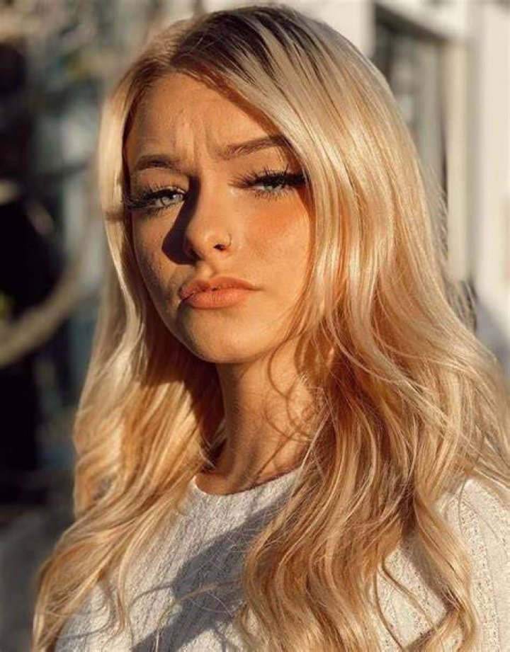 Zoe Laverne Bio